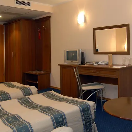 Hotel Luxor 3*