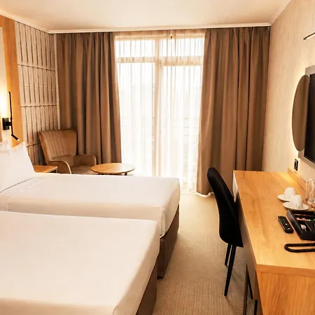 Hotel Luxor Burgas City