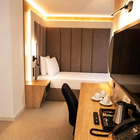Luxor 3* Burgas City