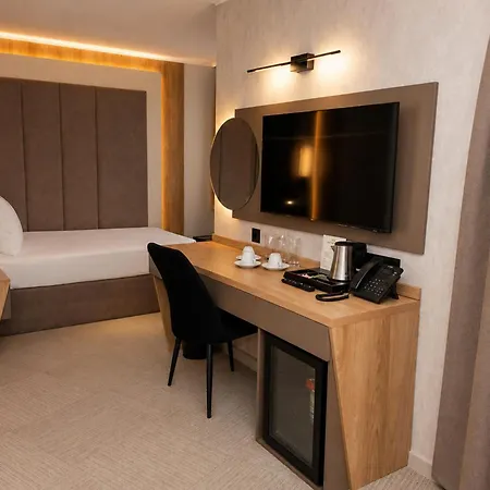 Luxor Hotel