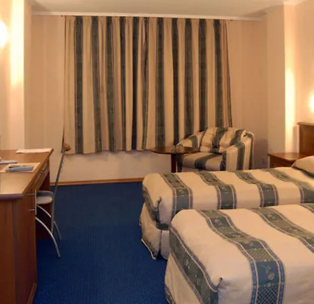 Hotell Luxor 3*